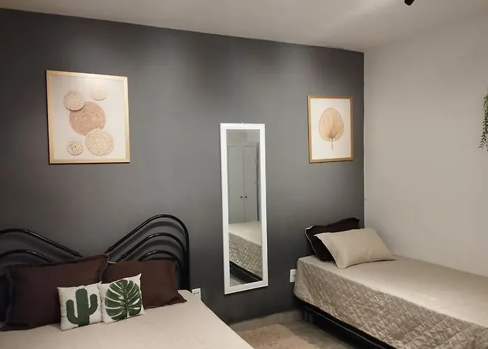 Apt Terreo - Ar-Condicionado, Wi-Fi, Garagem - Mauricio Nassau, Perto De Tudo
