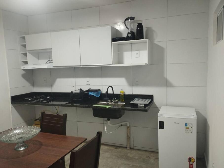 Apartment Terreo - Ar-condicionado, Wi-fi, Garagem - Mauricio Nassau, Perto De *